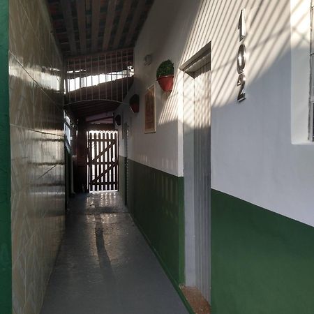 Hospedagem Primeira Quadra Da Praia Прая Гранде Екстериор снимка
