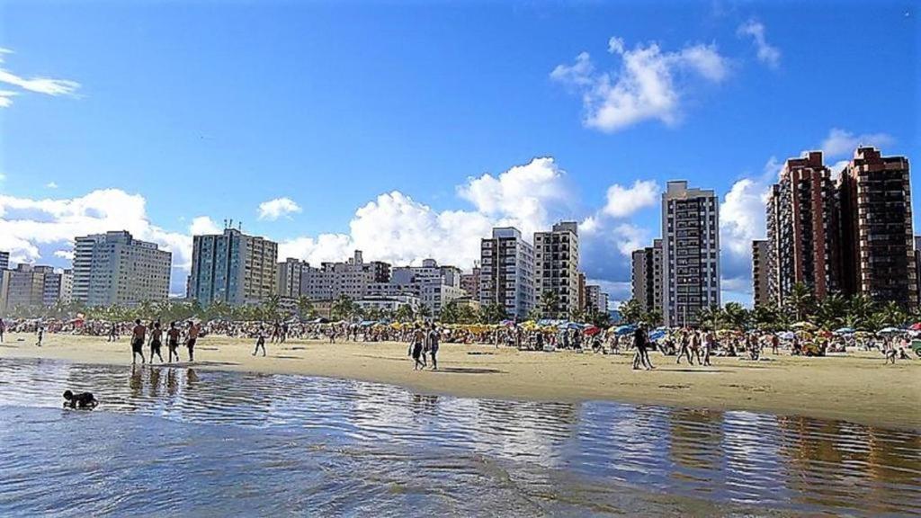 Hospedagem Primeira Quadra Da Praia Прая Гранде Екстериор снимка