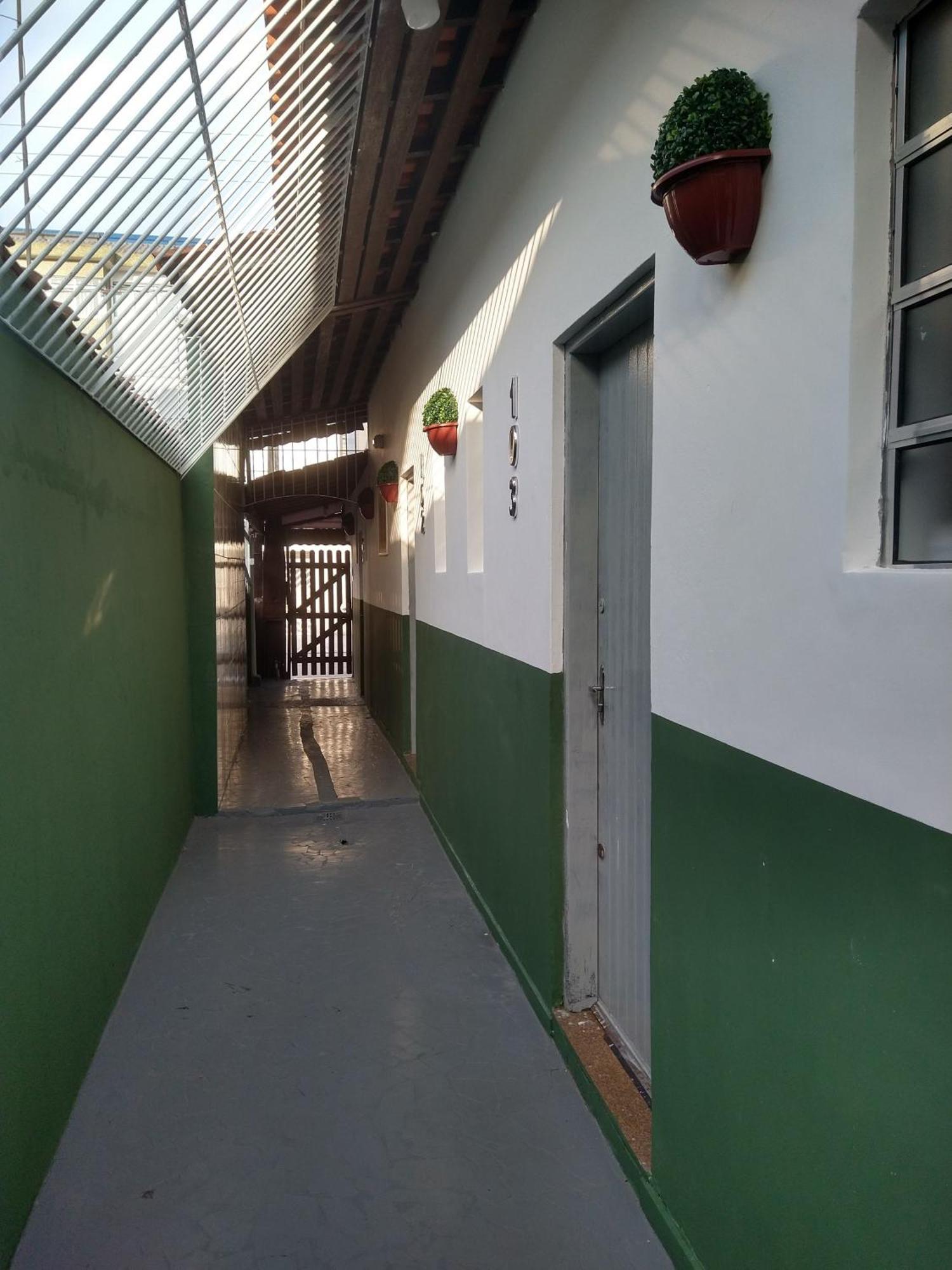 Hospedagem Primeira Quadra Da Praia Прая Гранде Екстериор снимка